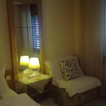 Hotel Touristen-chalet 3*