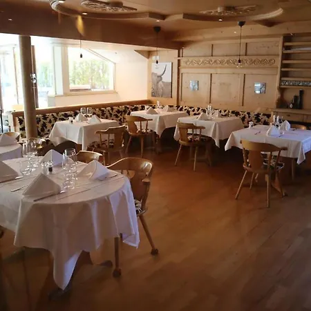 Touristen-chalet Hotel