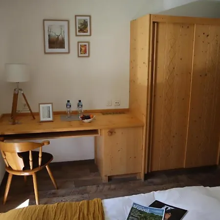 Hotel Touristen-chalet 3*