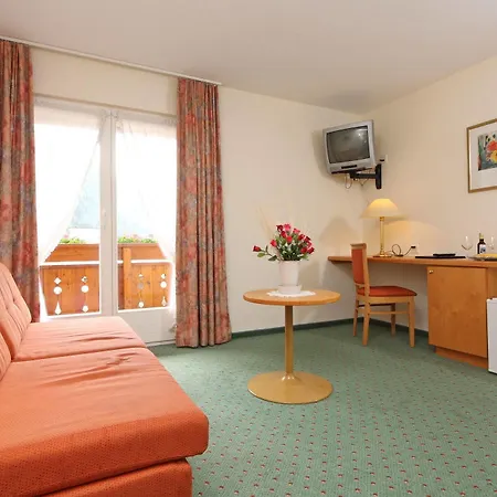 Hotel Touristen-chalet 3*