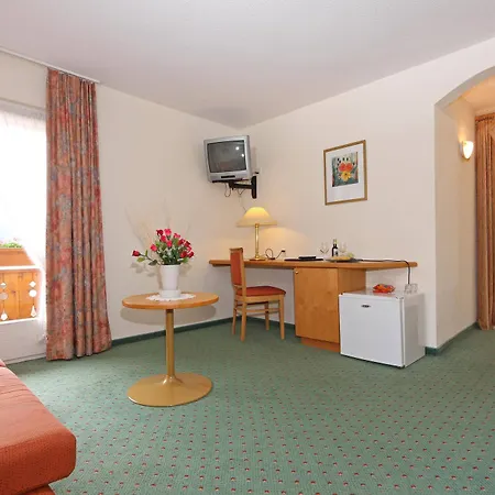 Hotel Touristen-chalet 3*