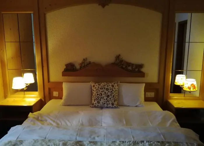 Hotel Touristen-chalet 3*