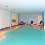 Touristen-chalet Szálloda