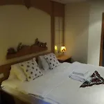 Szálloda Touristen-chalet