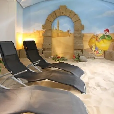 Отель Touristen-chalet 3*