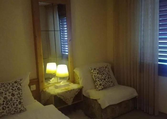 Hotel Touristen-chalet 3*